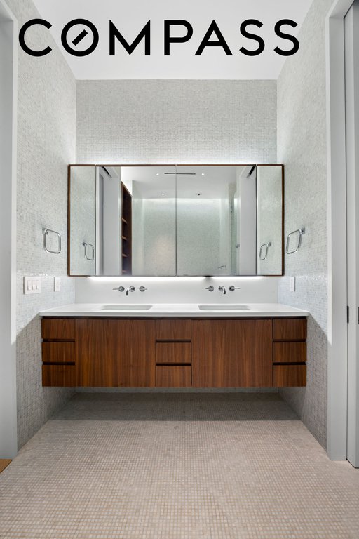 54 Bleecker Street, Unit 2A photo 6