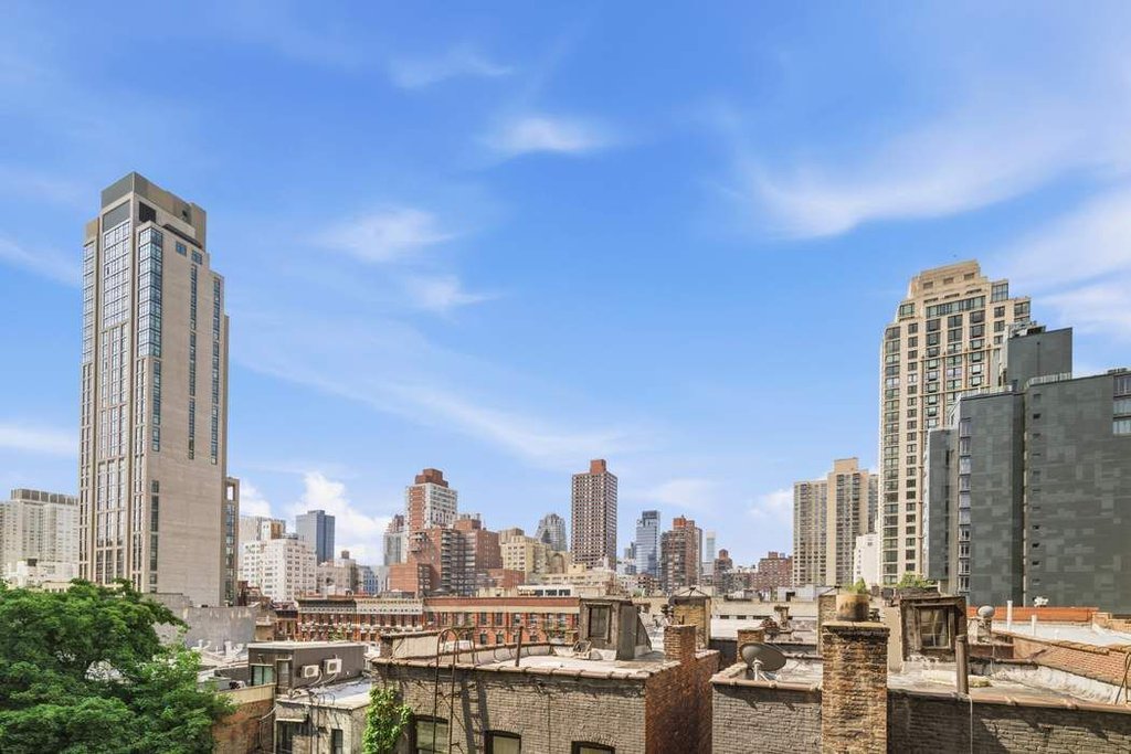 308 East 79th Street, Unit 7J photo 4