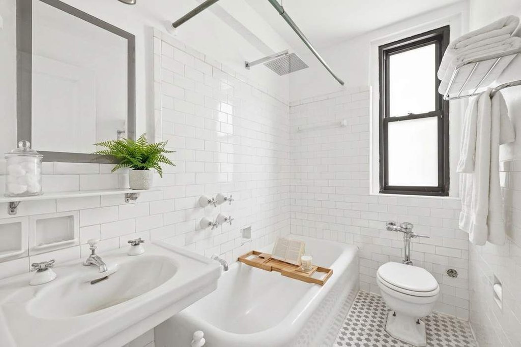 308 East 79th Street, Unit 7J photo 5