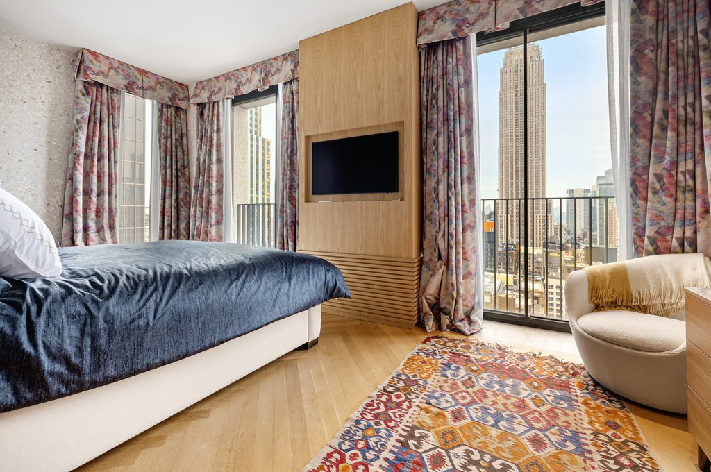 16 West 40th Street, Unit 27B photo 8