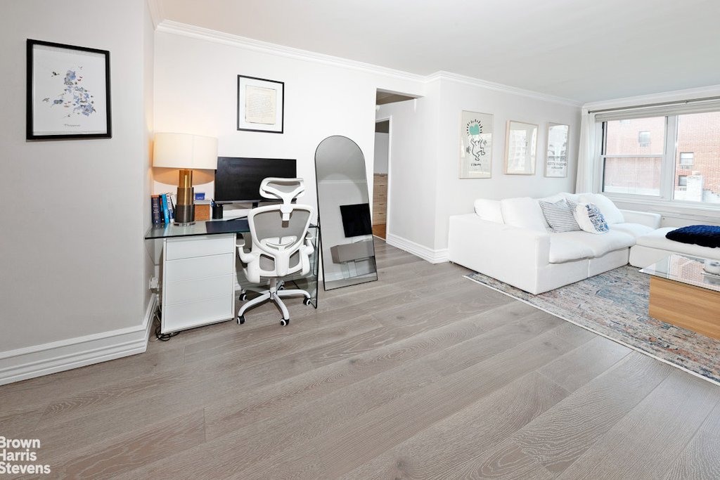 444 East 75th Street, Unit 9C photo 5