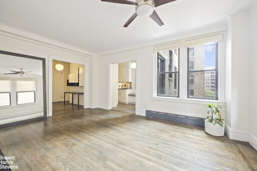 136 East 36th Street, Unit 6C