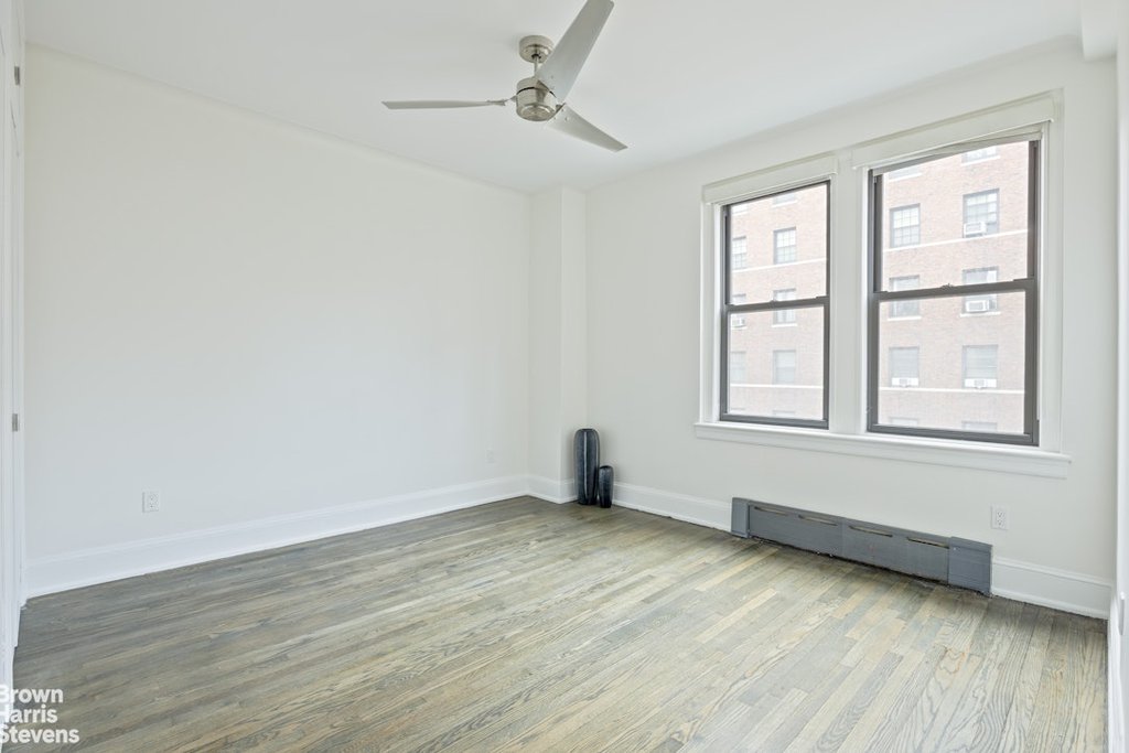 136 East 36th Street, Unit 6C photo 7