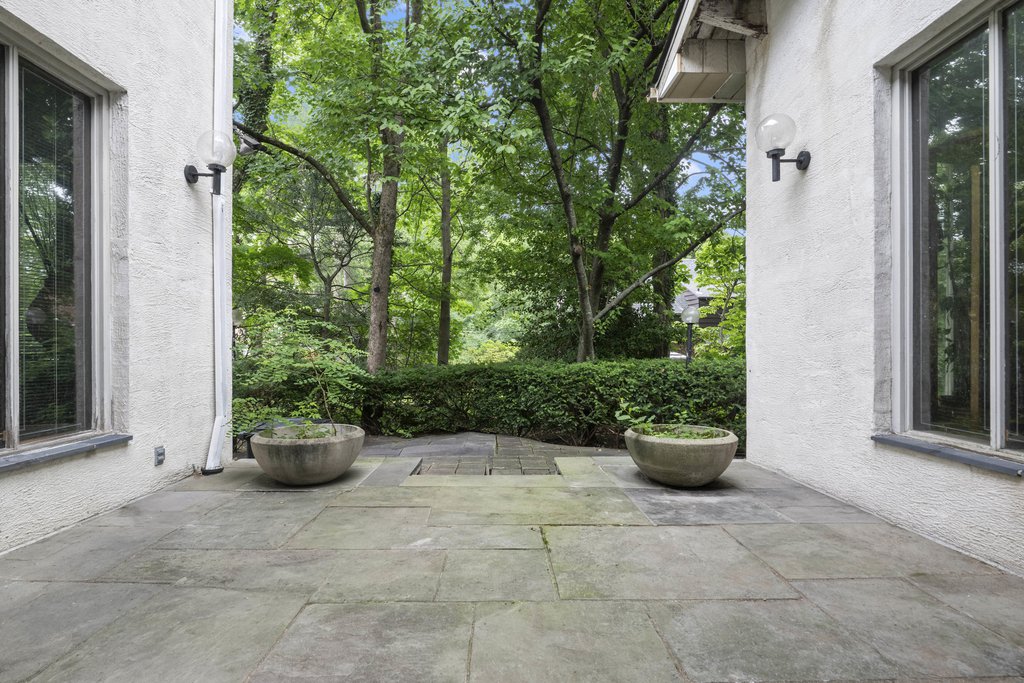 5250 Arlington Avenue – For Sale photo 24