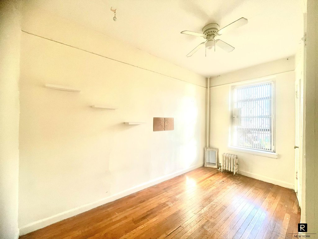 875 West 181st Street, Unit 3J photo 14