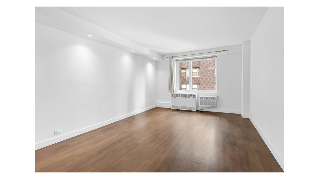 411 East 53rd Street, Unit 14B photo 7