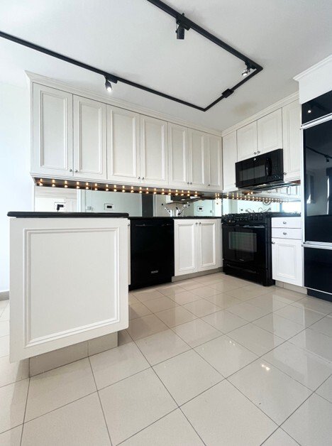 200 East 90th Street, Unit 27GH photo 5