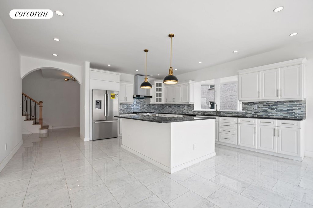 4 Angelas Place – For Sale photo 9