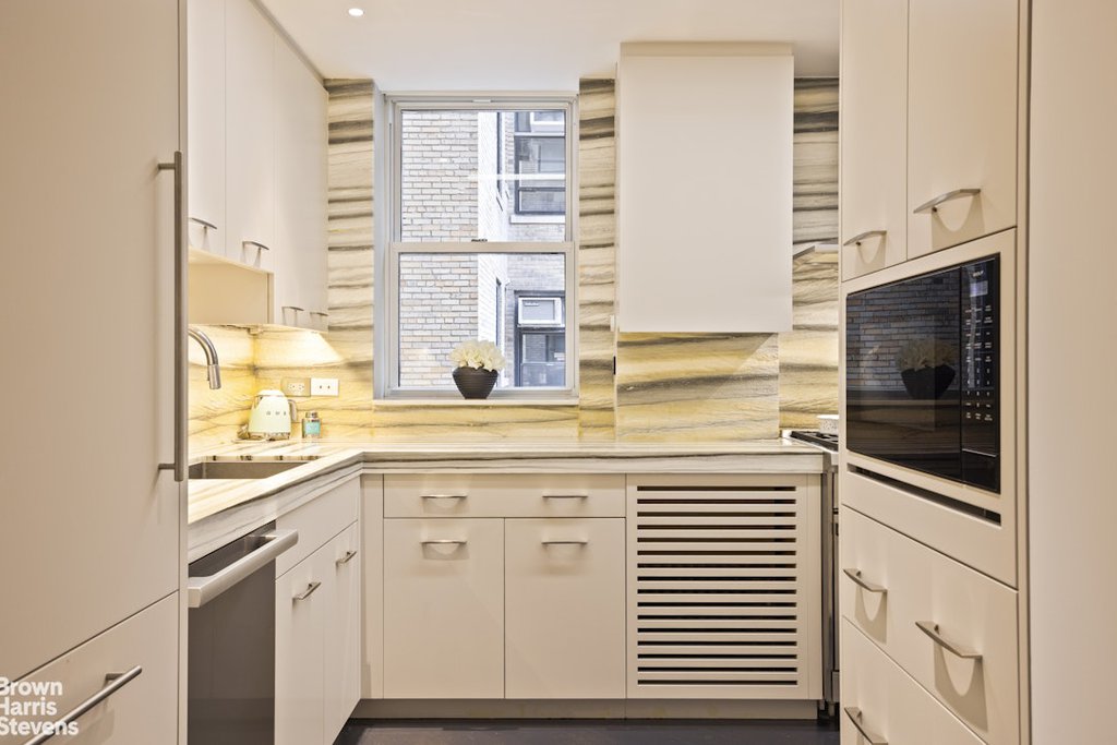91 Central Park West, Unit 4A photo 14