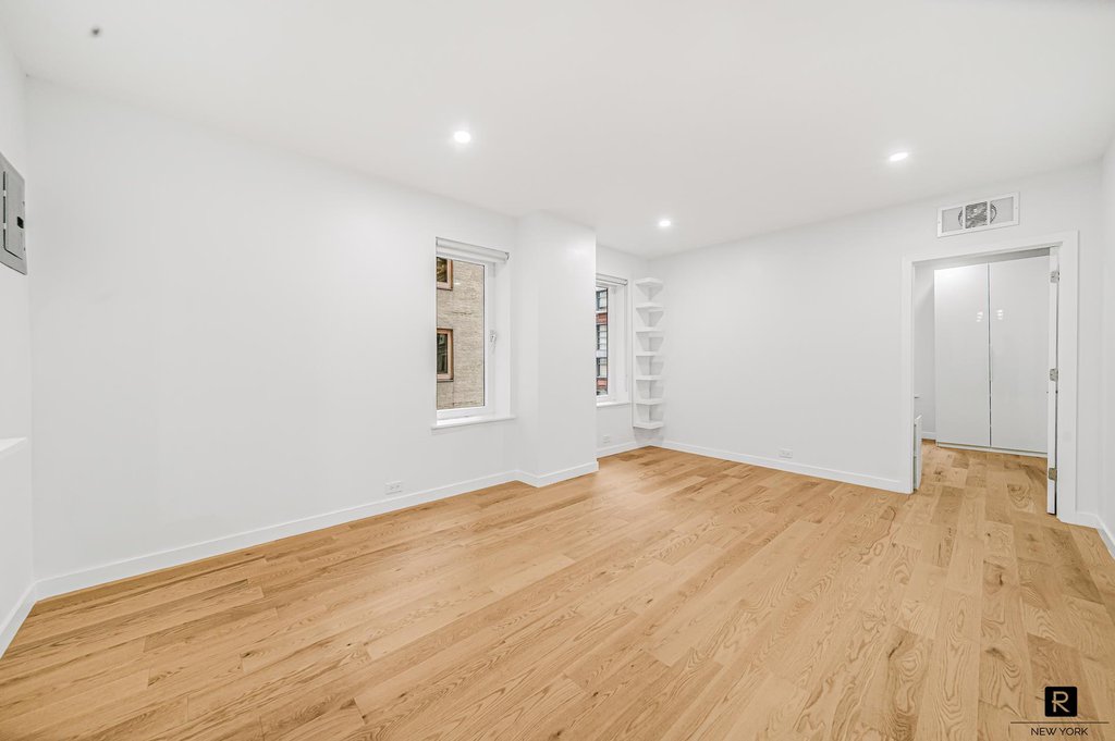 106 Central Park South, Unit 12L photo 5