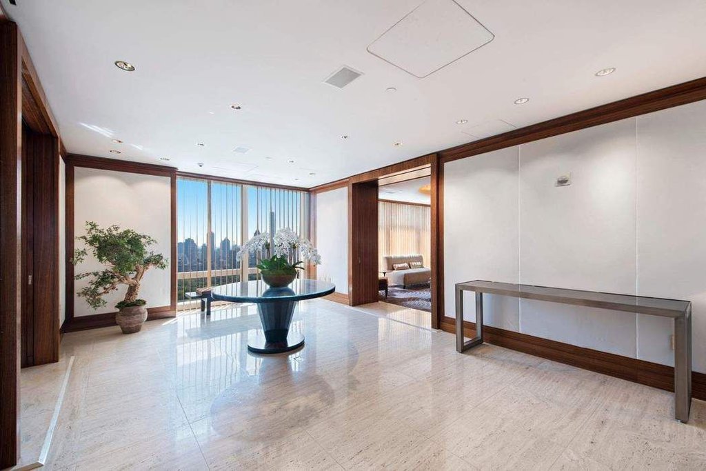 25 Columbus Circle, Unit ST54/55C photo 20