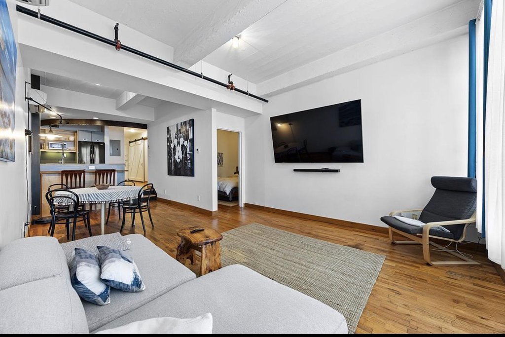 37 Bridge Street, Unit 2D