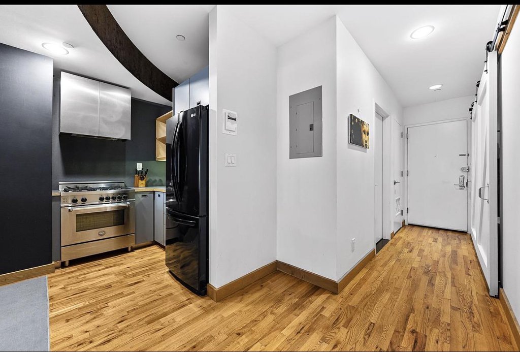 37 Bridge Street, Unit 2D photo 10