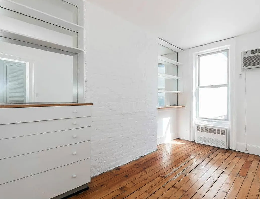 306 East 81st Street, Unit 2 photo 5