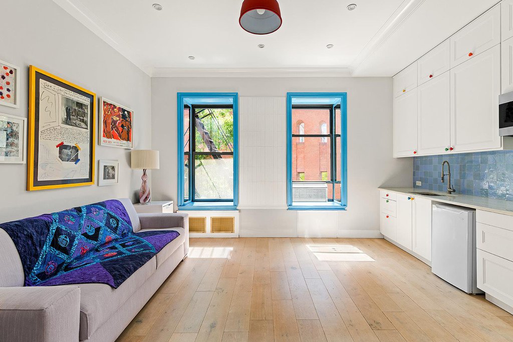 30 East 95th Street, Unit 2C