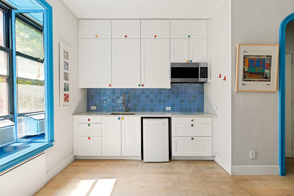 30 East 95th Street, Unit 2C photo 3