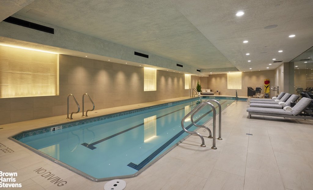 1 Central Park West, Unit 918 photo 8