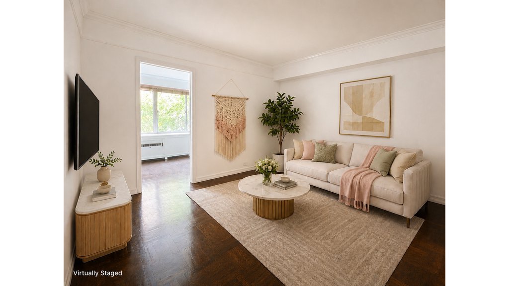 225 East 46th Street, Unit 4D photo 2