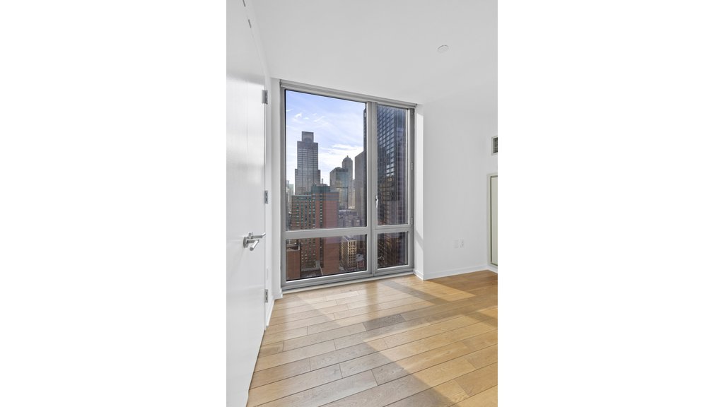 310 West 52nd Street, Unit 36J photo 10