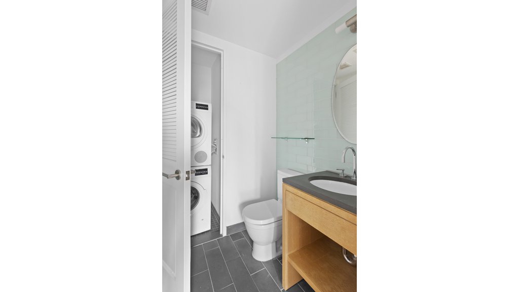 310 West 52nd Street, Unit 36J photo 12