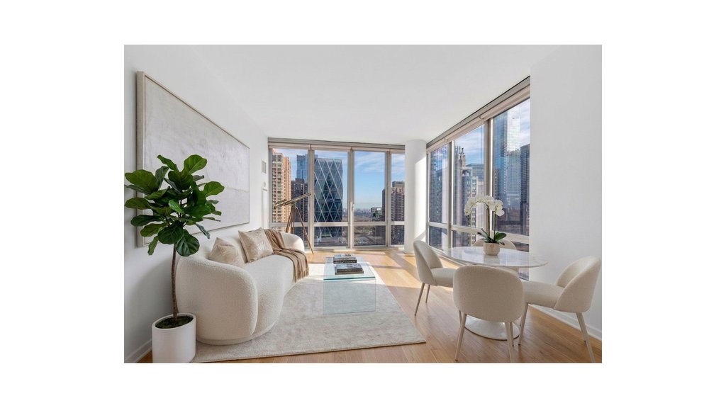310 West 52nd Street, Unit 36J
