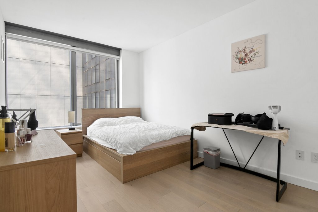 3 Court Square, Unit 1404 photo 7