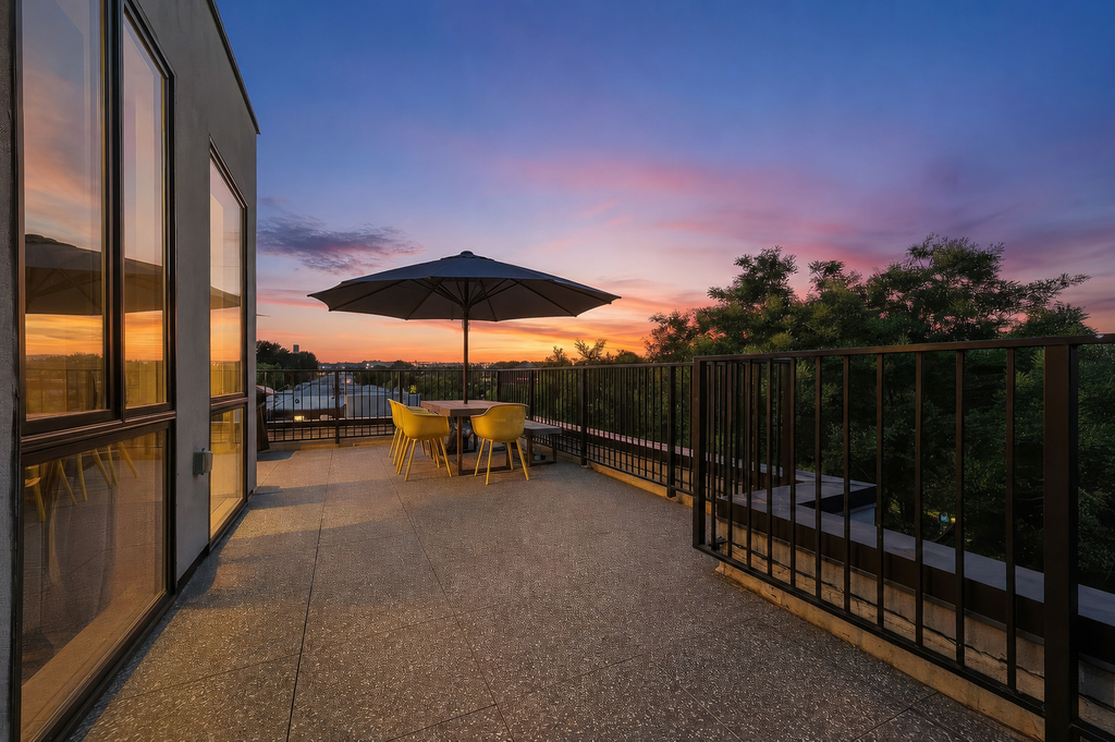 246 Maple Street, Unit PHA