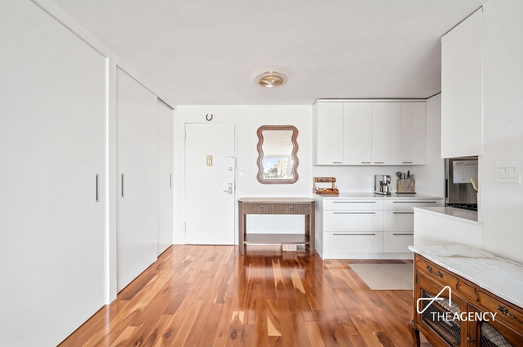 333 East 14th Street, Unit 10G photo 7
