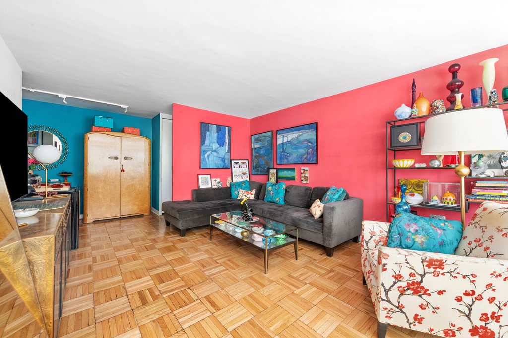 315 West 70th Street, Unit 3A photo 2