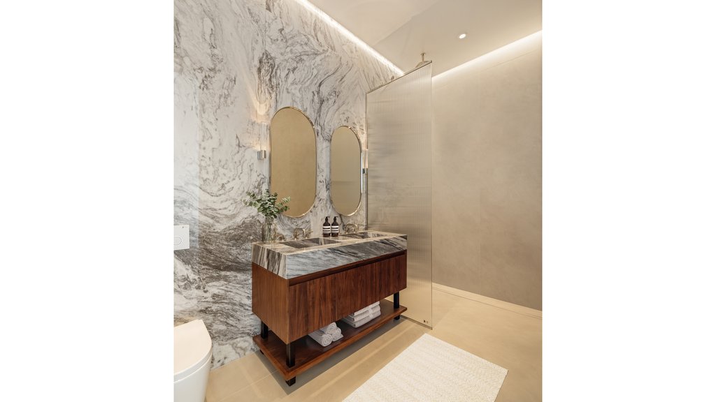 350 East 18th Street, Unit PH photo 8