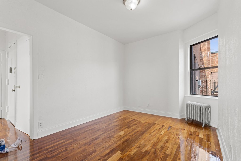 48-55 46th Street, Unit 5F photo 2