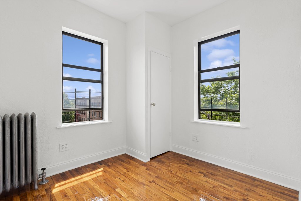 48-55 46th Street, Unit 5F photo 3