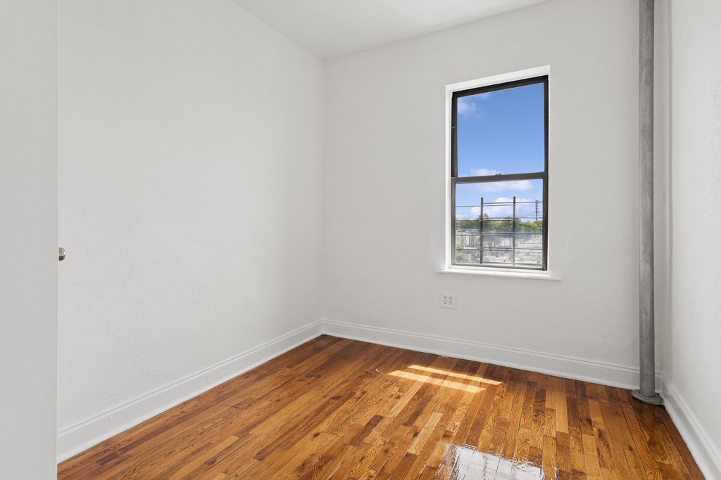 48-55 46th Street, Unit 5F photo 4