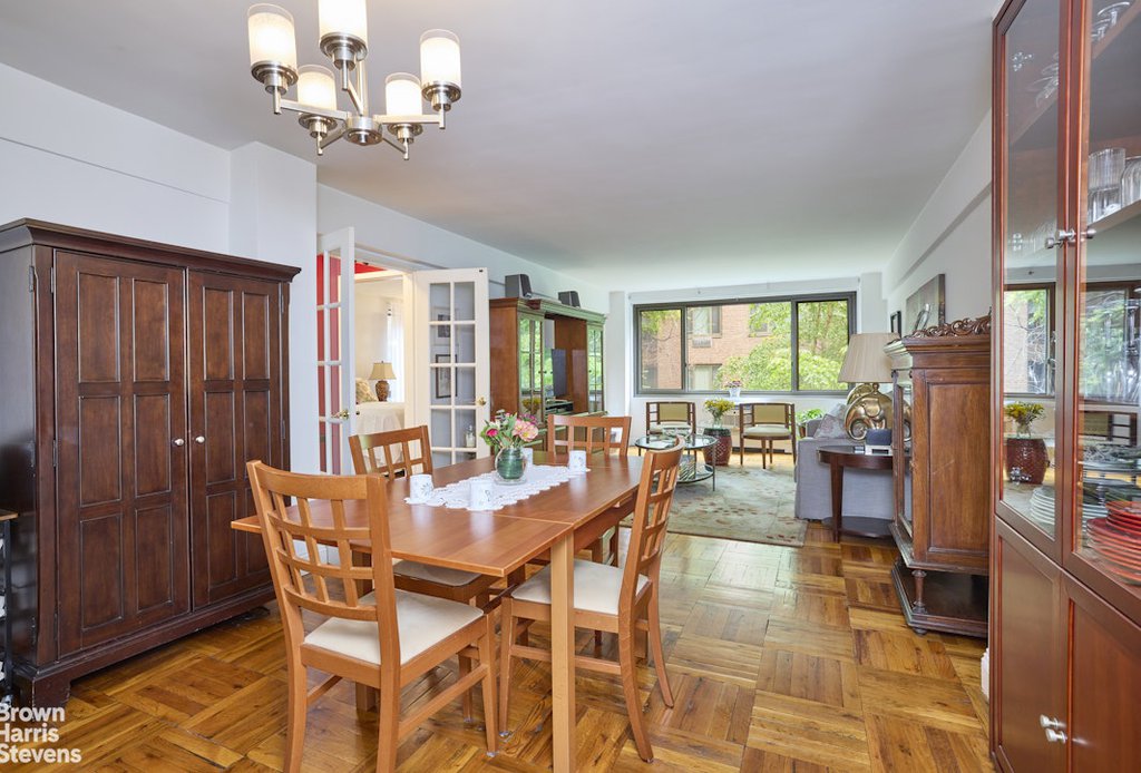 425 East 63rd Street, Unit W5C photo 2