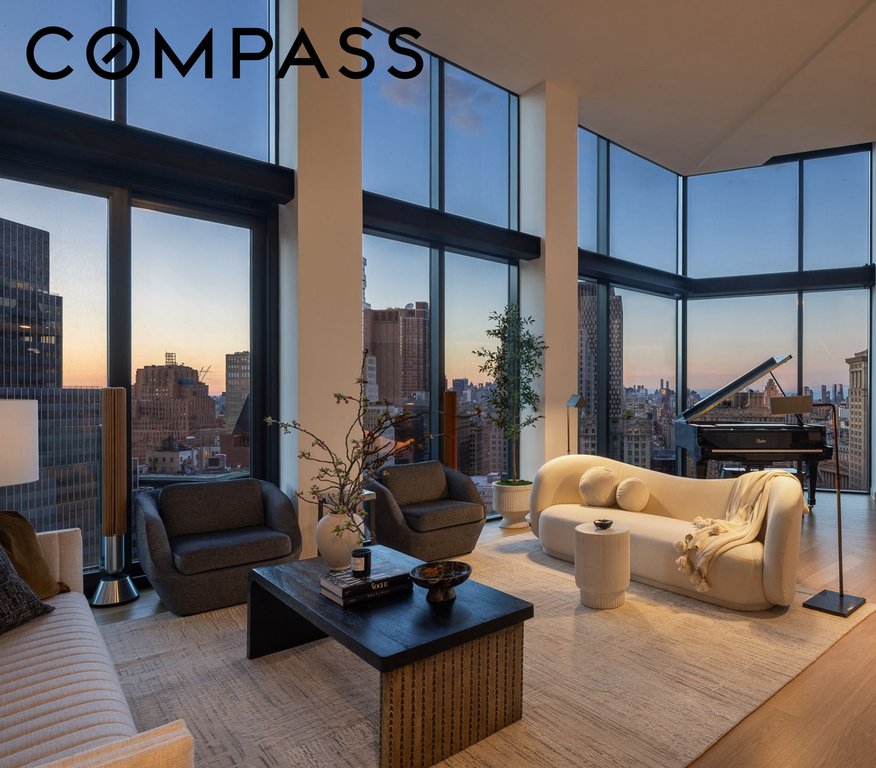33 Park Row, Unit PH1 photo 2