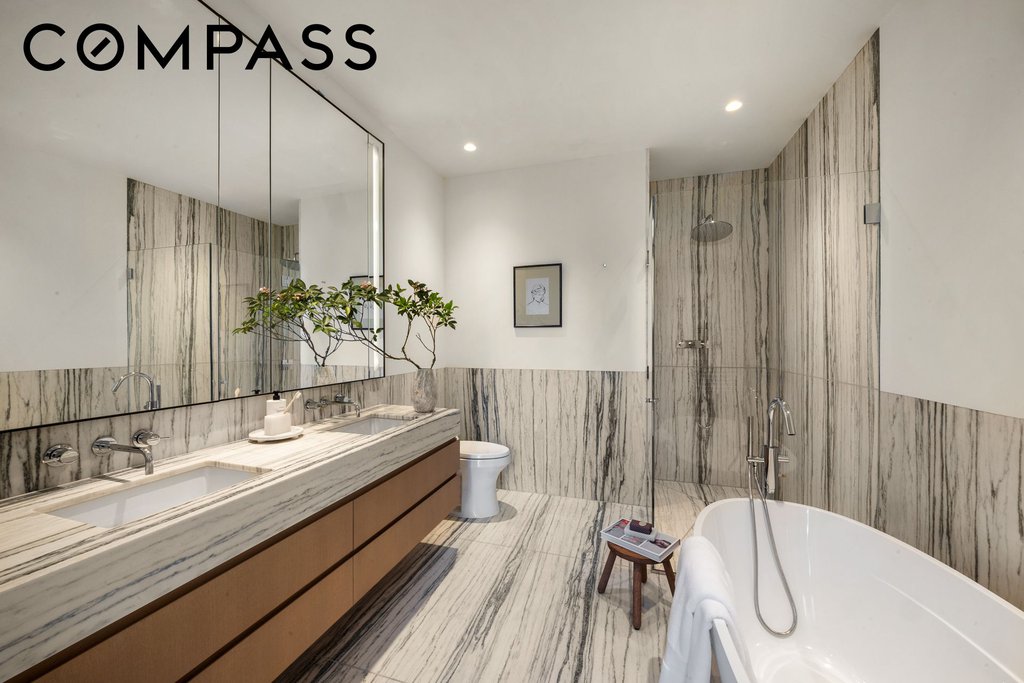 33 Park Row, Unit PH1 photo 11