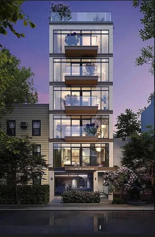 772 Metropolitan Avenue, Unit 4F
