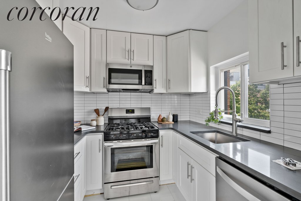 158 Sackett Street, Unit 3A photo 6