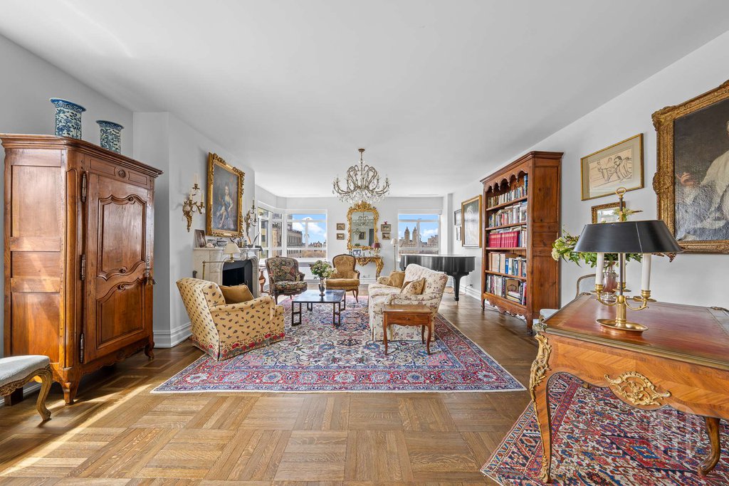 19 East 88th Street, Unit PHD photo 3