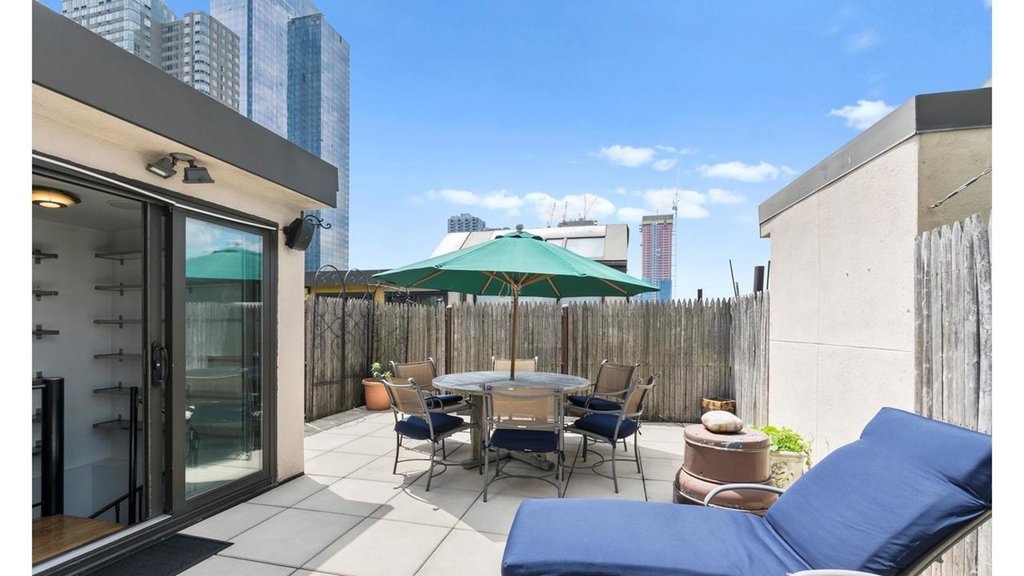 529 West 42nd Street, Unit 9Q photo 9