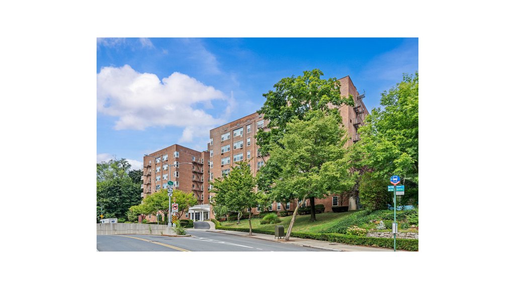 629 Kappock street, Unit 7N photo 13