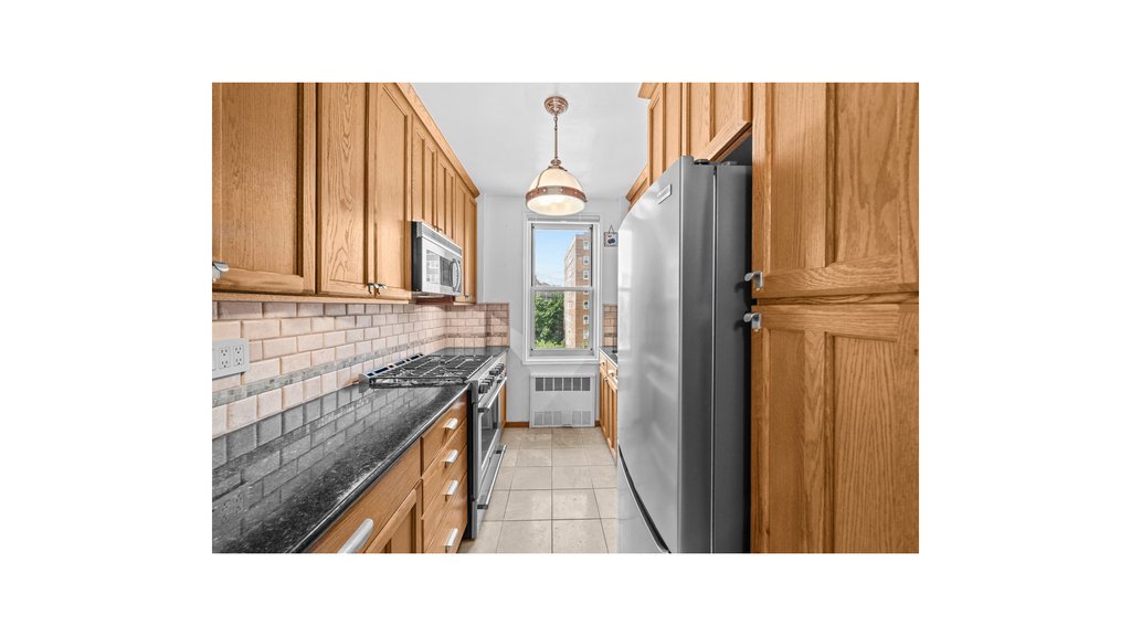 629 Kappock street, Unit 7N photo 6
