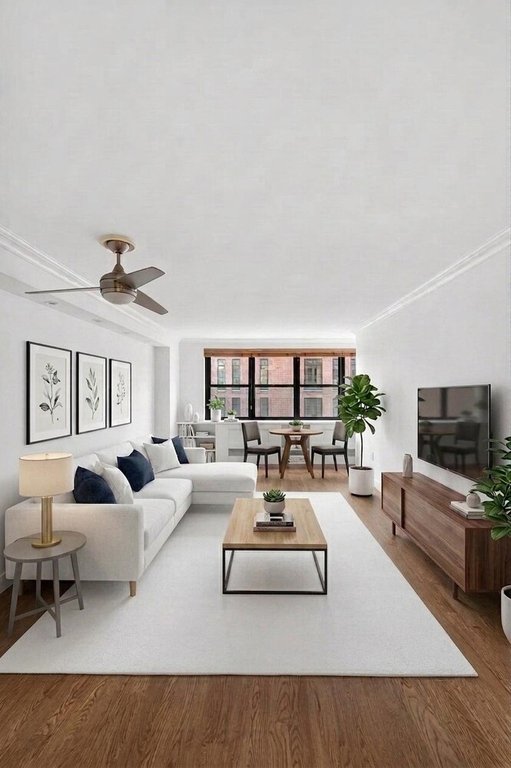 200 East 24th Street, Unit 910 photo 2