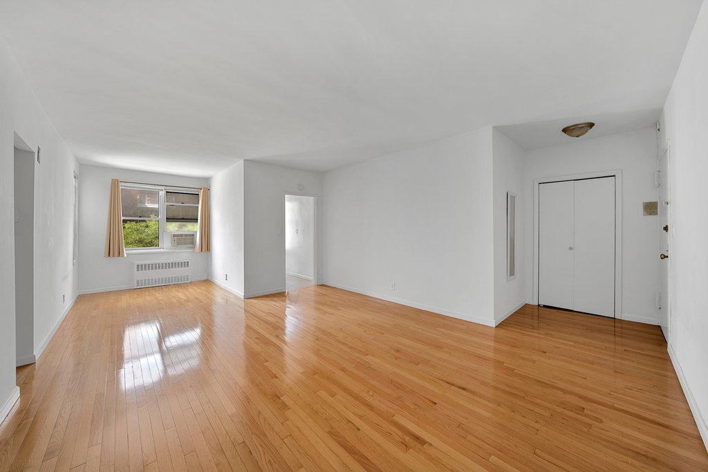 350 East 30th Street, Unit 3F