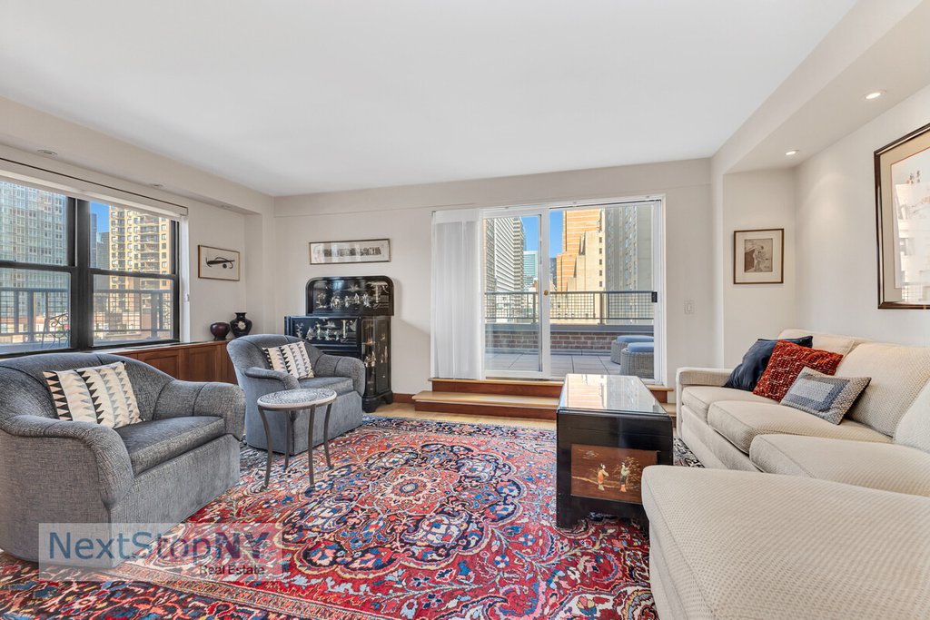 333 East 55th Street, Unit 12DE photo 2