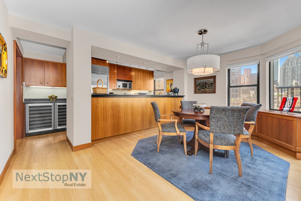 333 East 55th Street, Unit 12DE photo 3