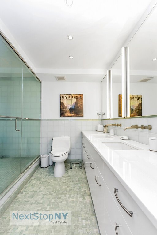 333 East 55th Street, Unit 12DE photo 8