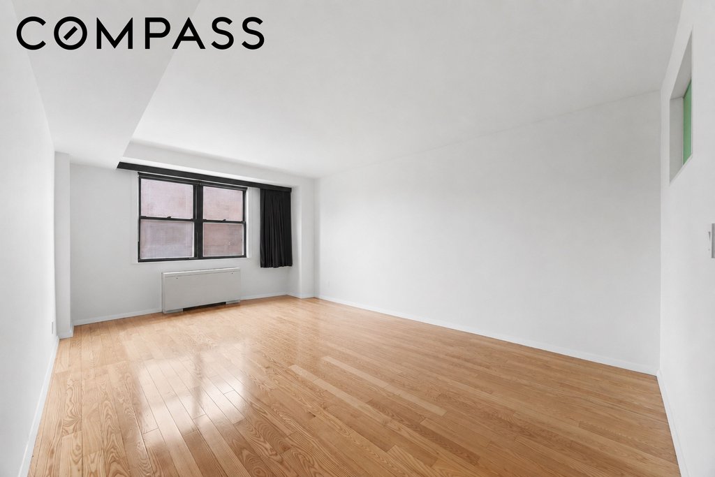 201 East 28th Street, Unit 16AB photo 8