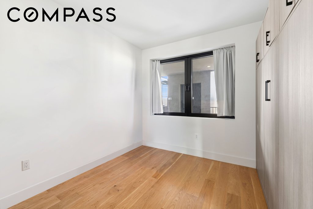 91 Diamond Street, Unit PHB photo 9