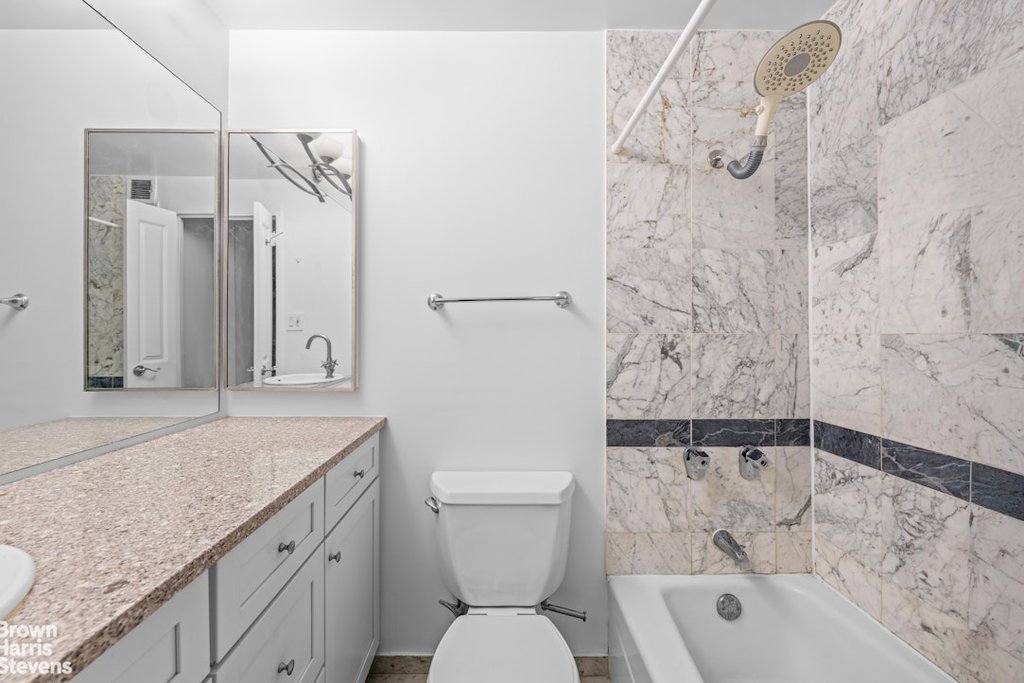 50 Lexington Avenue, Unit 14C photo 6